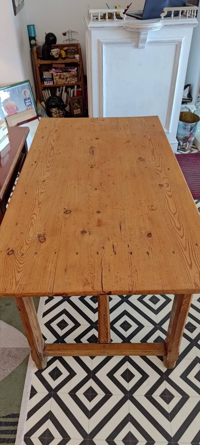 Pine farmhouse table