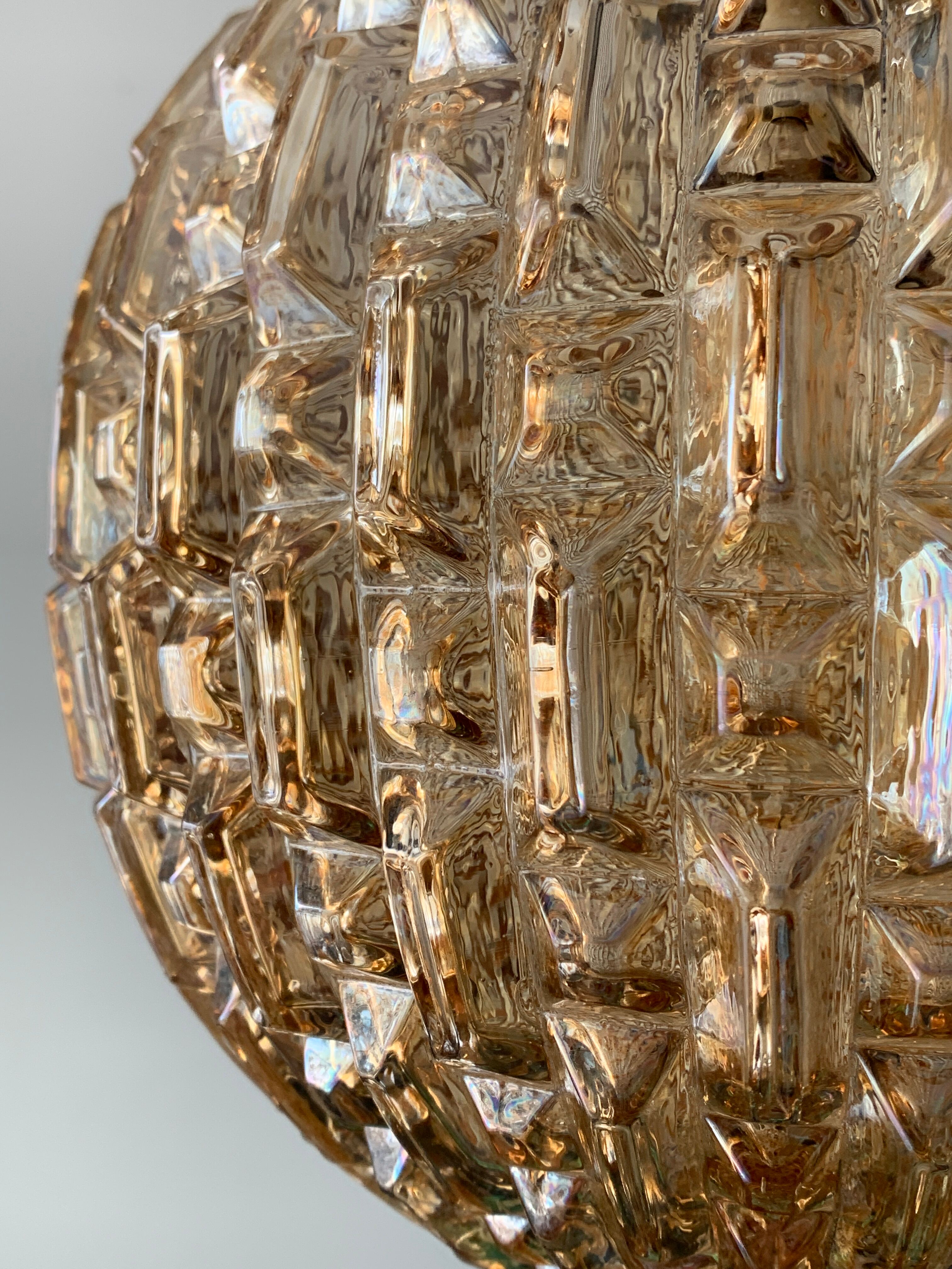Lantern suspension in glass and brass