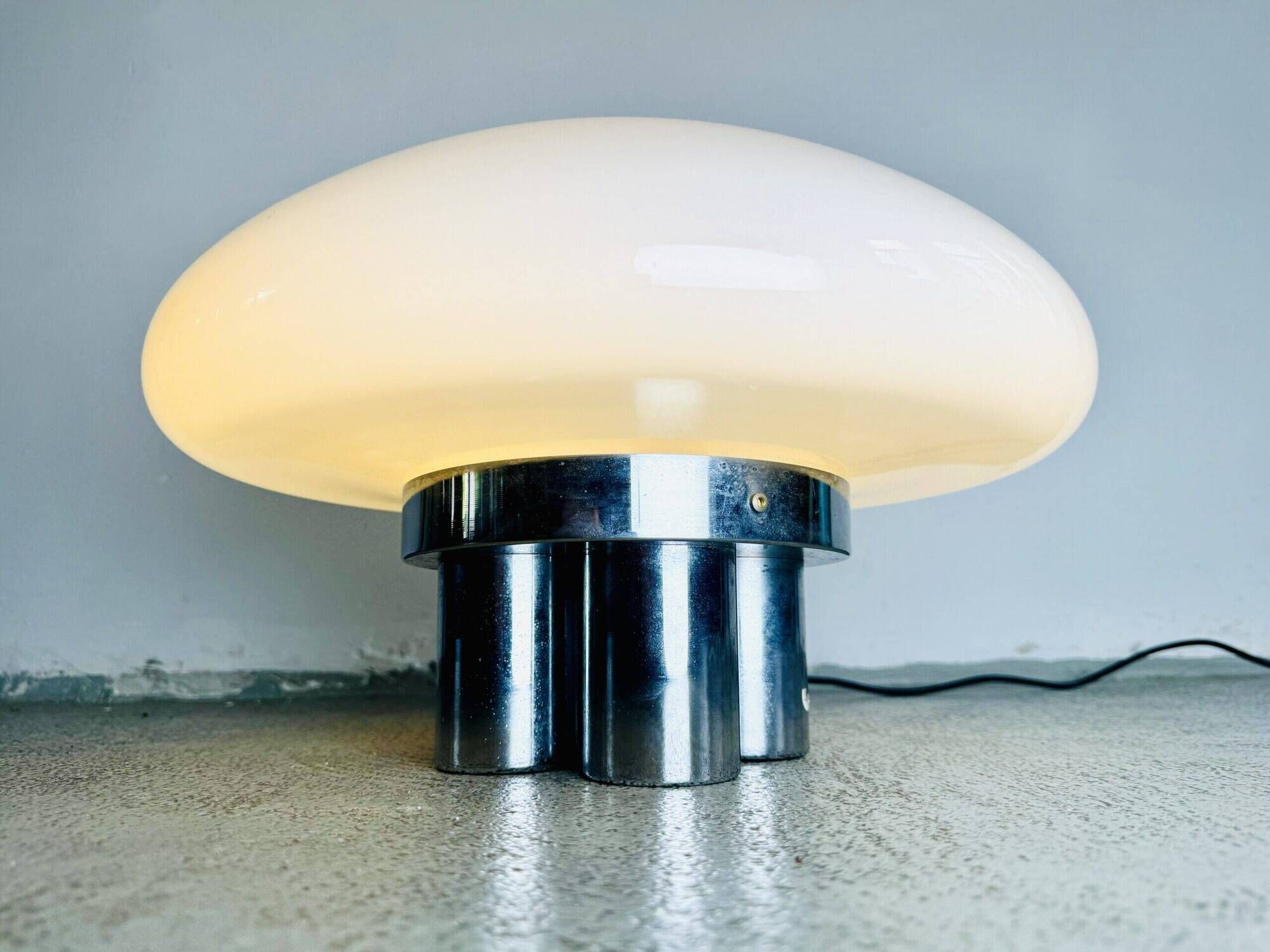 Magnolia Lamp By Sergio Mazza & Giuliana Gramigna For Quattrifolio, Italy 1970S
