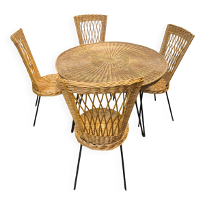 ensemble de salle à