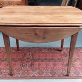 Louis Philippe round table