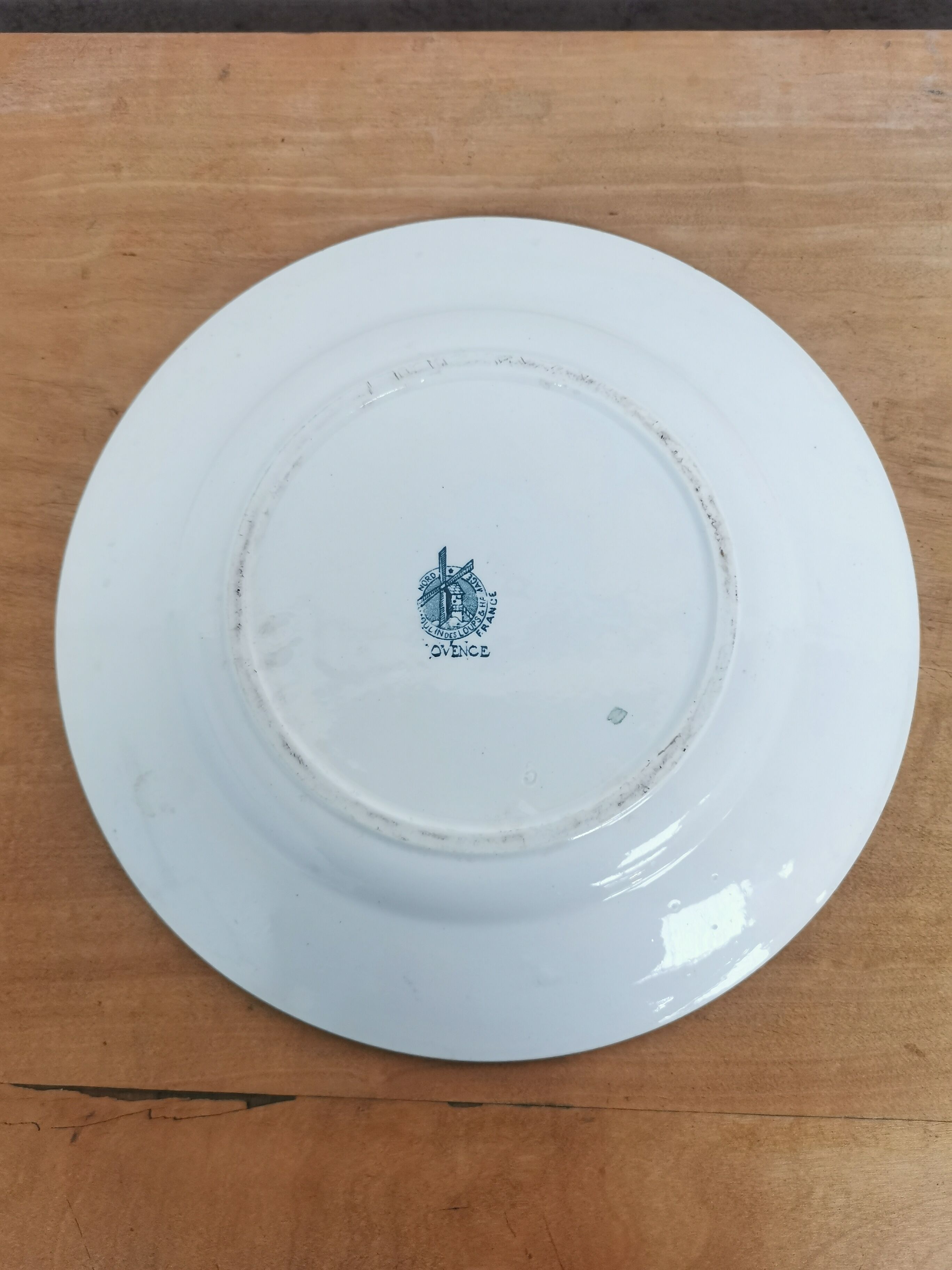 Faience dish Moulin des loups and Hamage