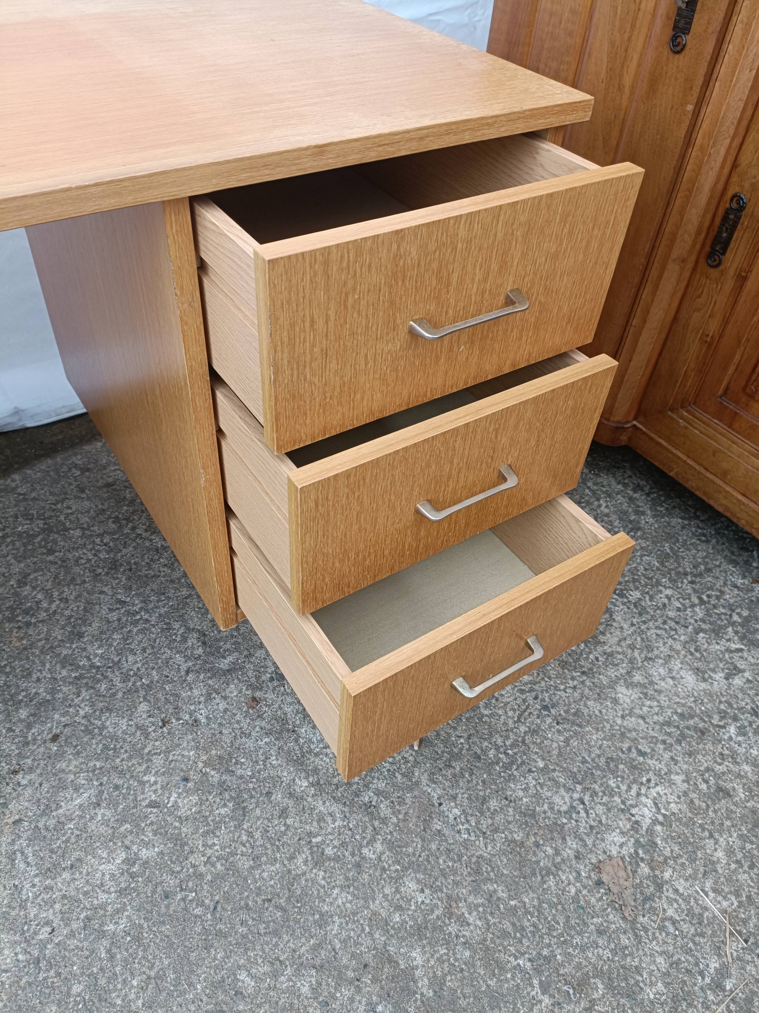 Desk 70s light wood opening to 3 drawers