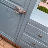 Asymmetrical Parisian wardrobe