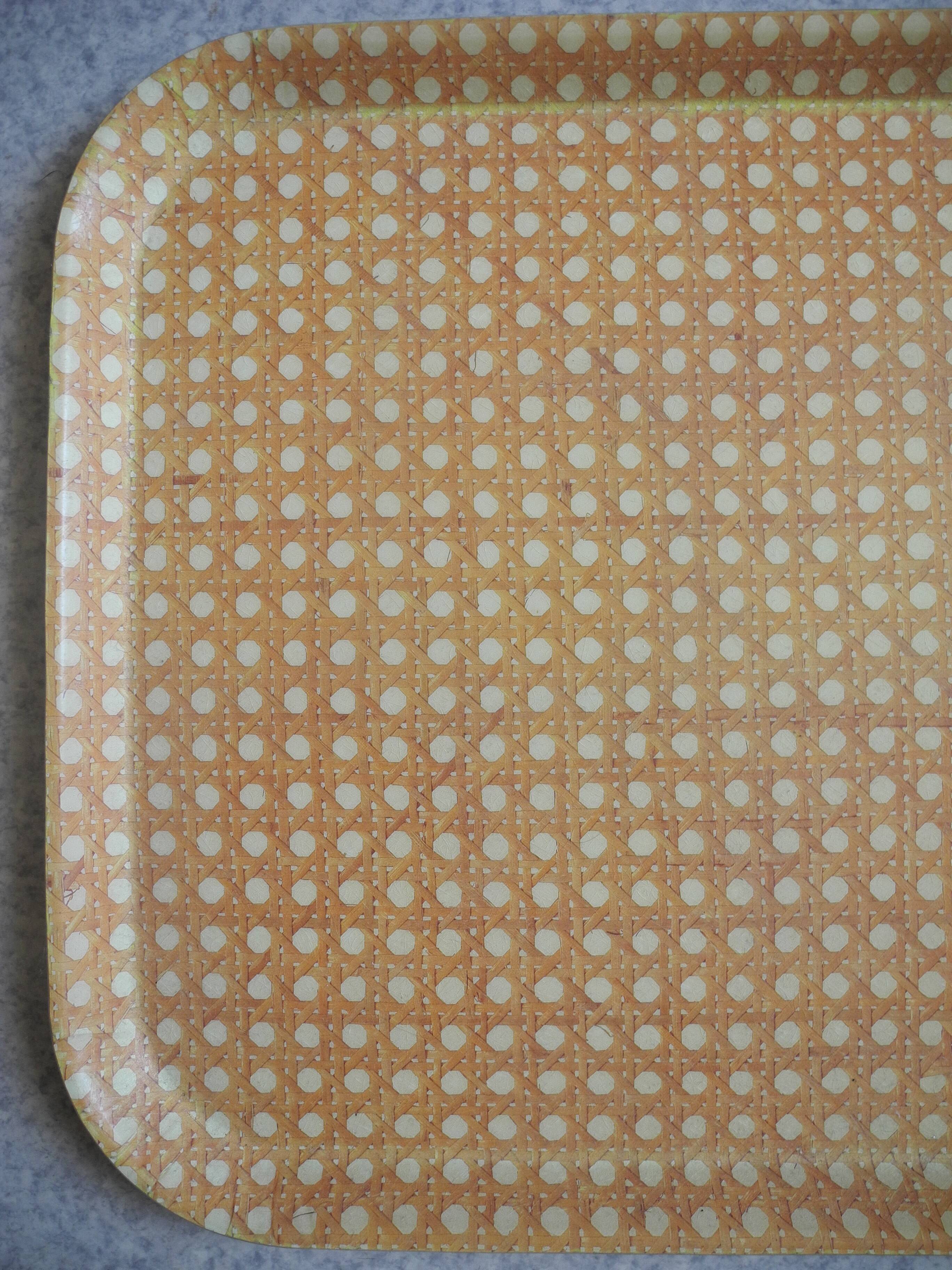 Plateau Mullerhof fibre cannage déco vintage french fiberglass tray 70s