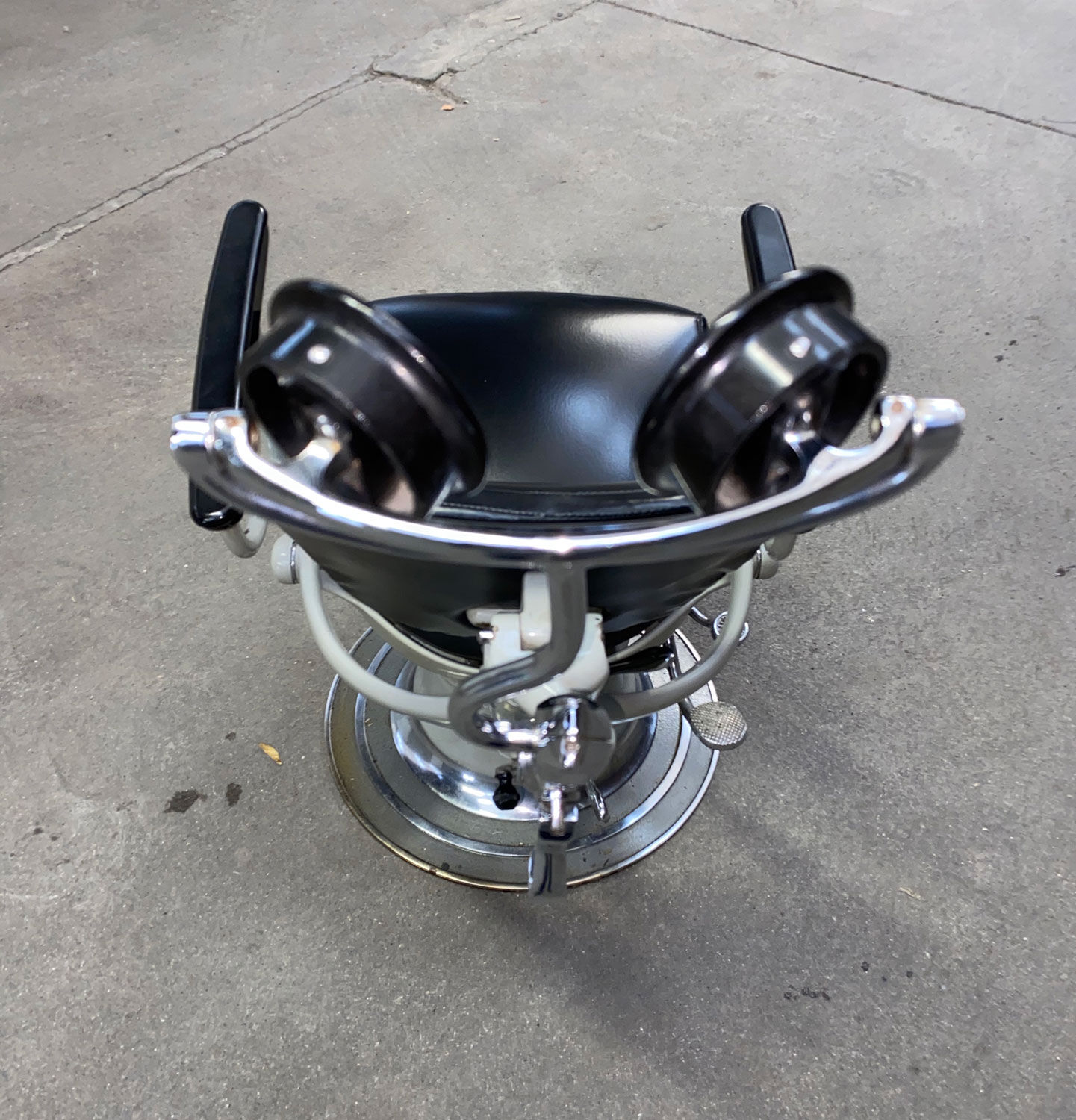 Vintage 1950s dentist's chair