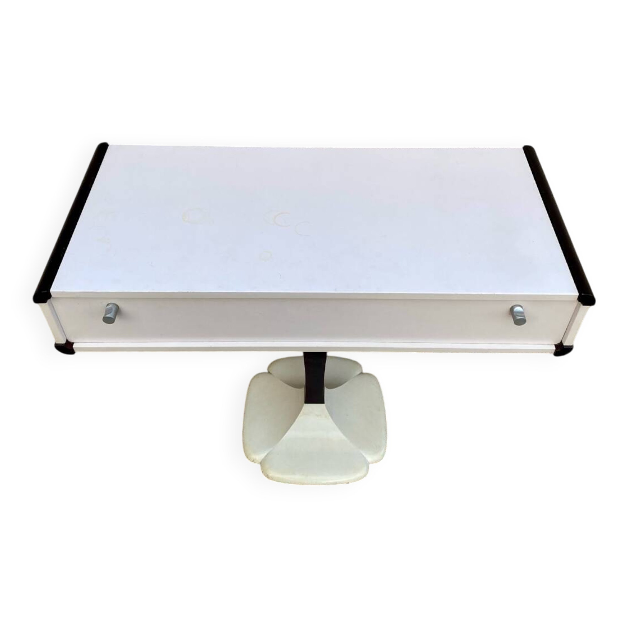 Gauthier vintage dressing table