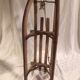 Luge vintage en bois une personne
