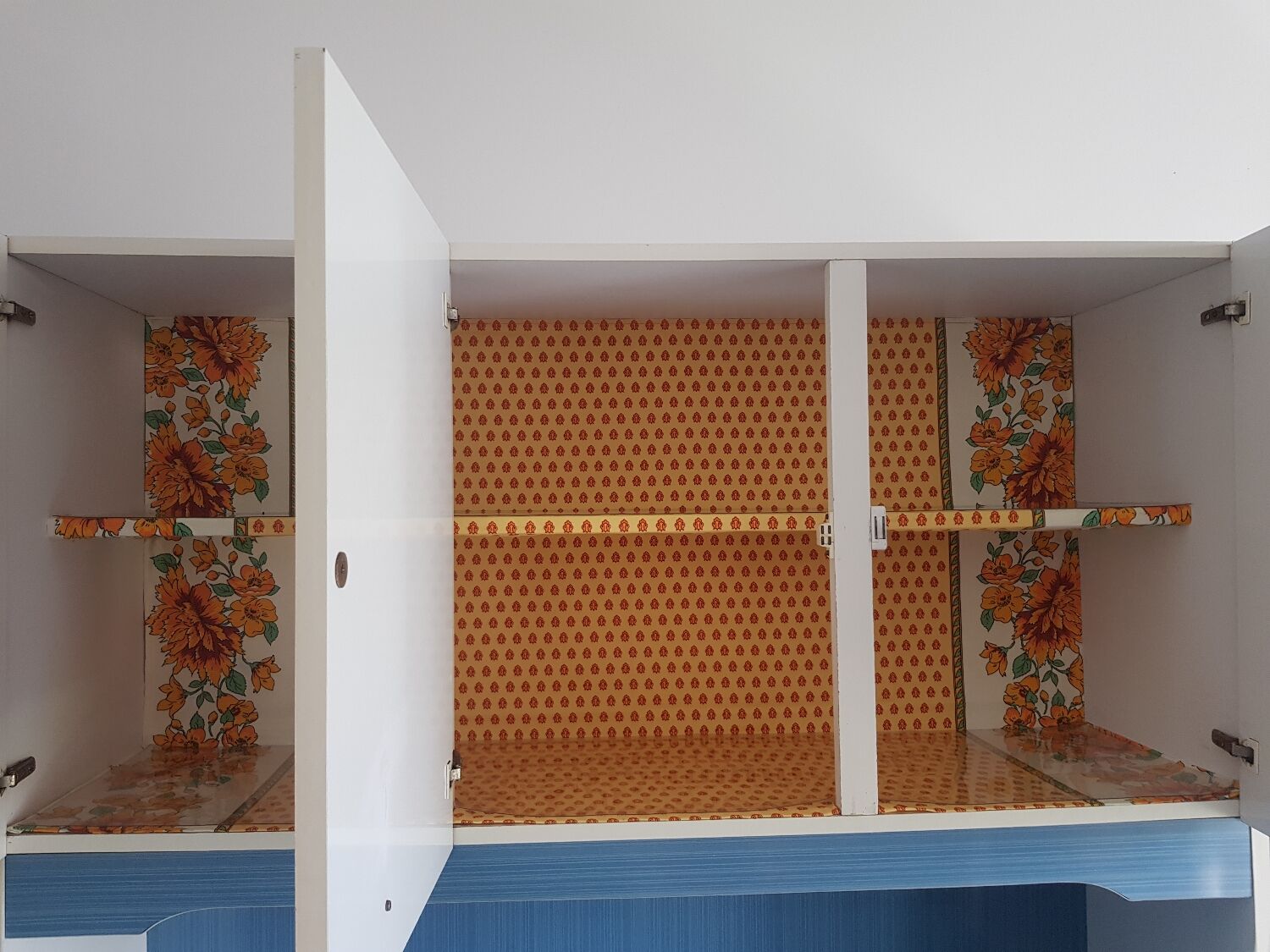 Blue and white formica sideboard