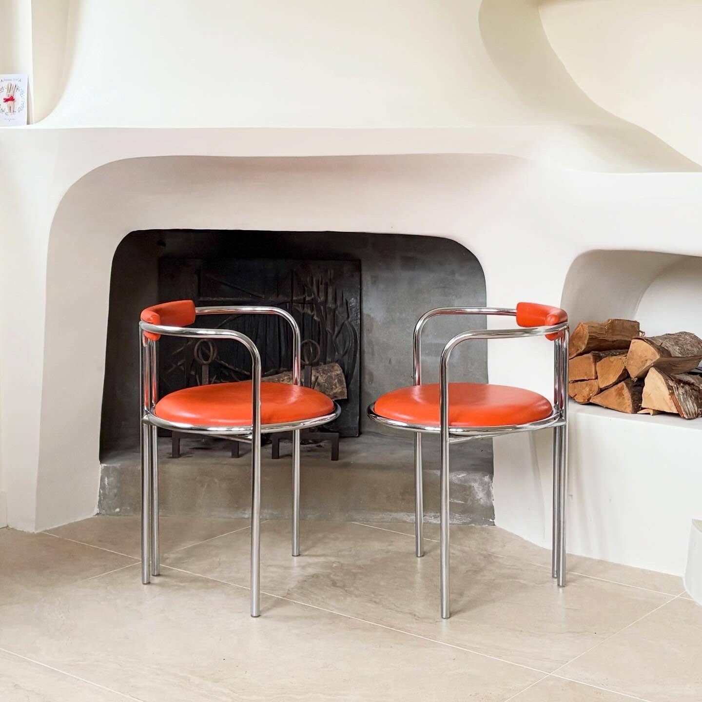 Chaises en inox design