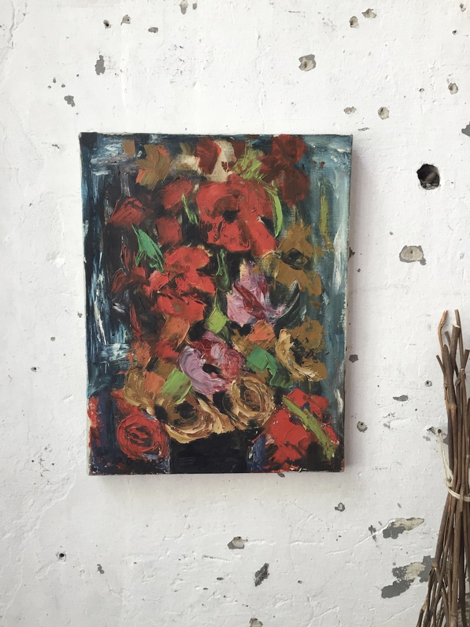 Old oil painting flowers