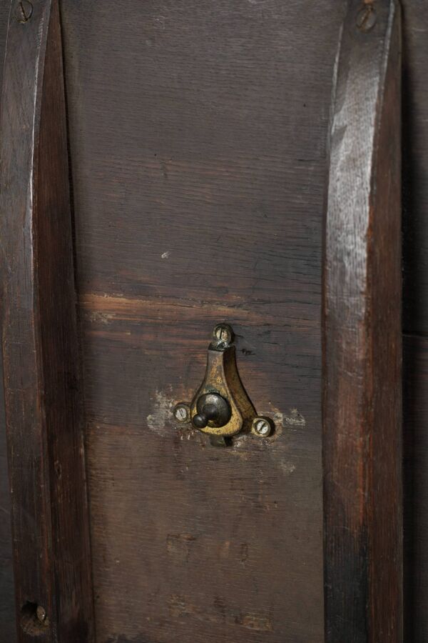 Table d'appoint en chêne anglais antique à plateau basculant de la fin du XVIIIe siècle