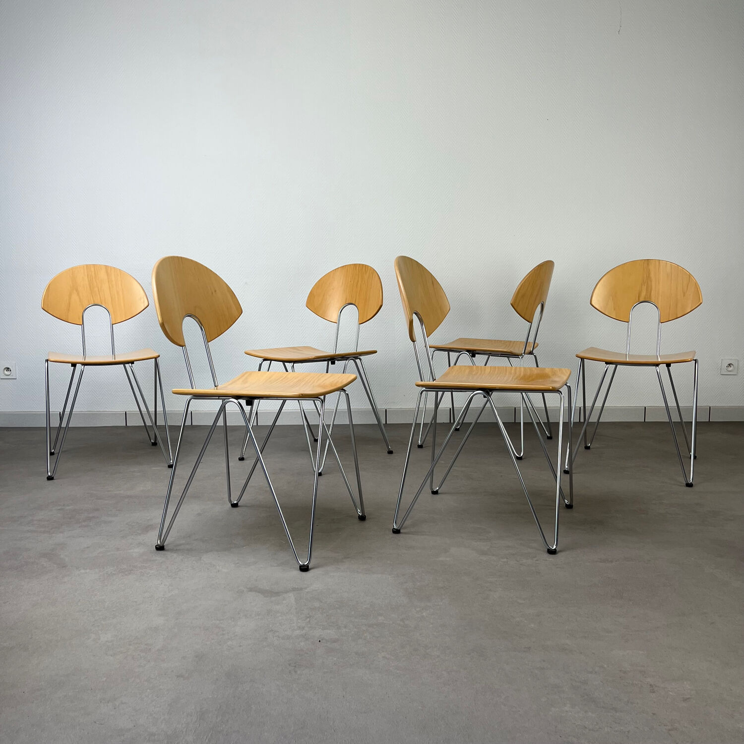 6 Mikado chairs 1800, stackable, design by Walter Leeman for Kusck&co.