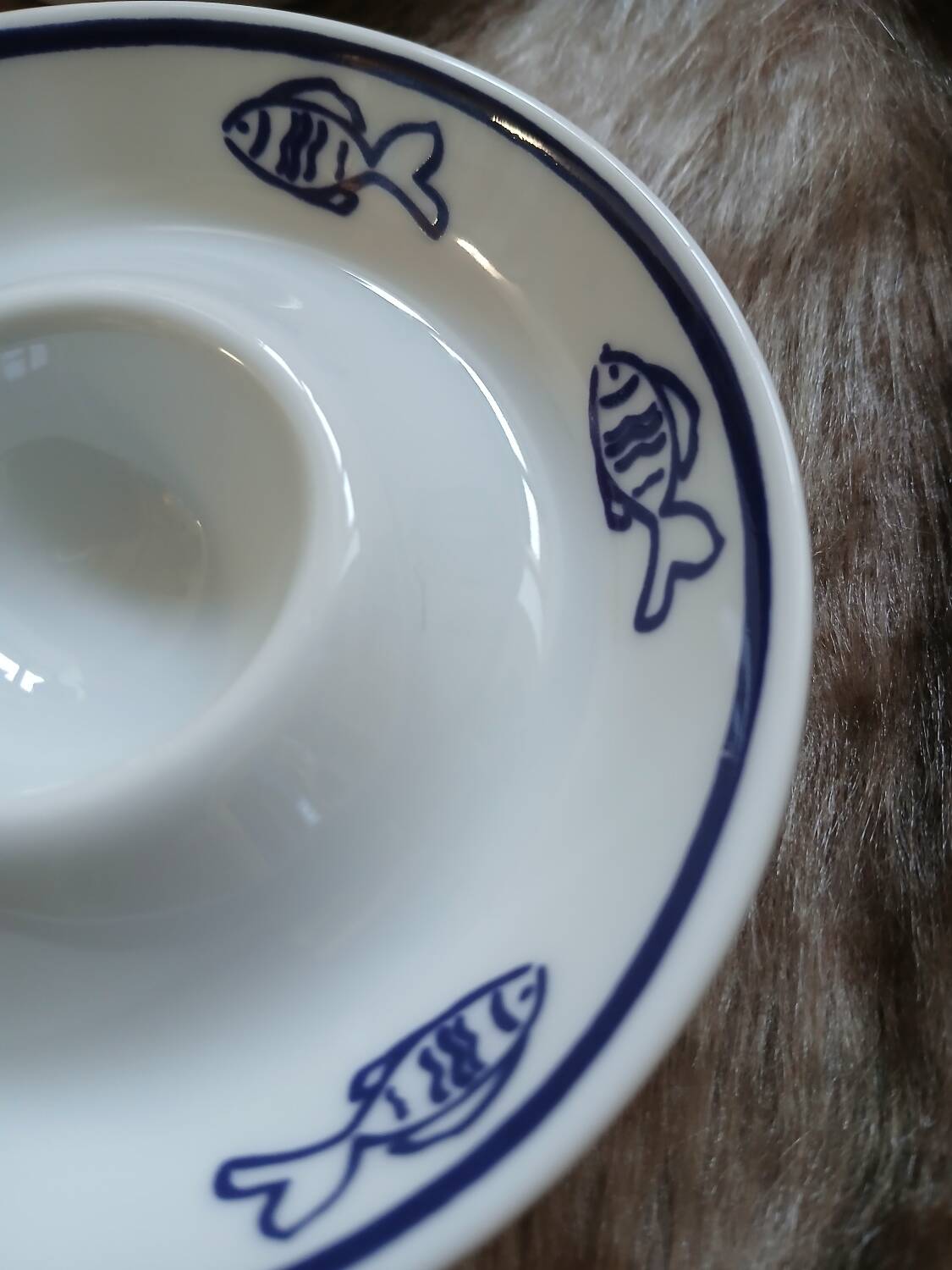 4 White Square Egg Cups