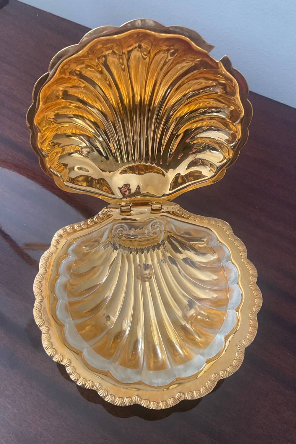 Vintage shell butter dish in gold metal
