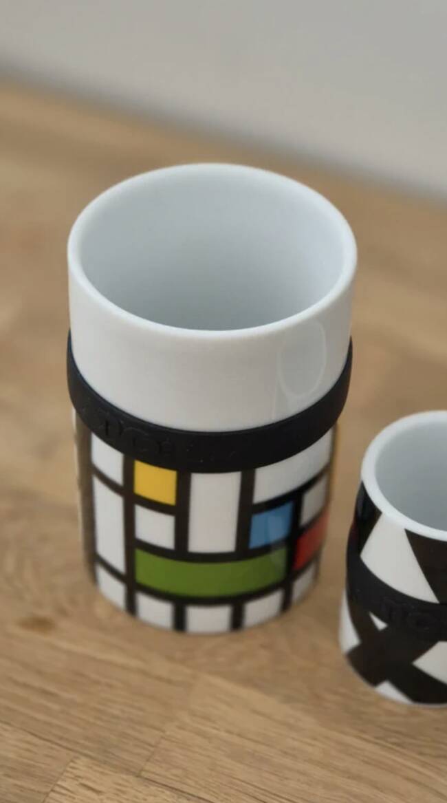 Set of 4 Mondrian design mugs