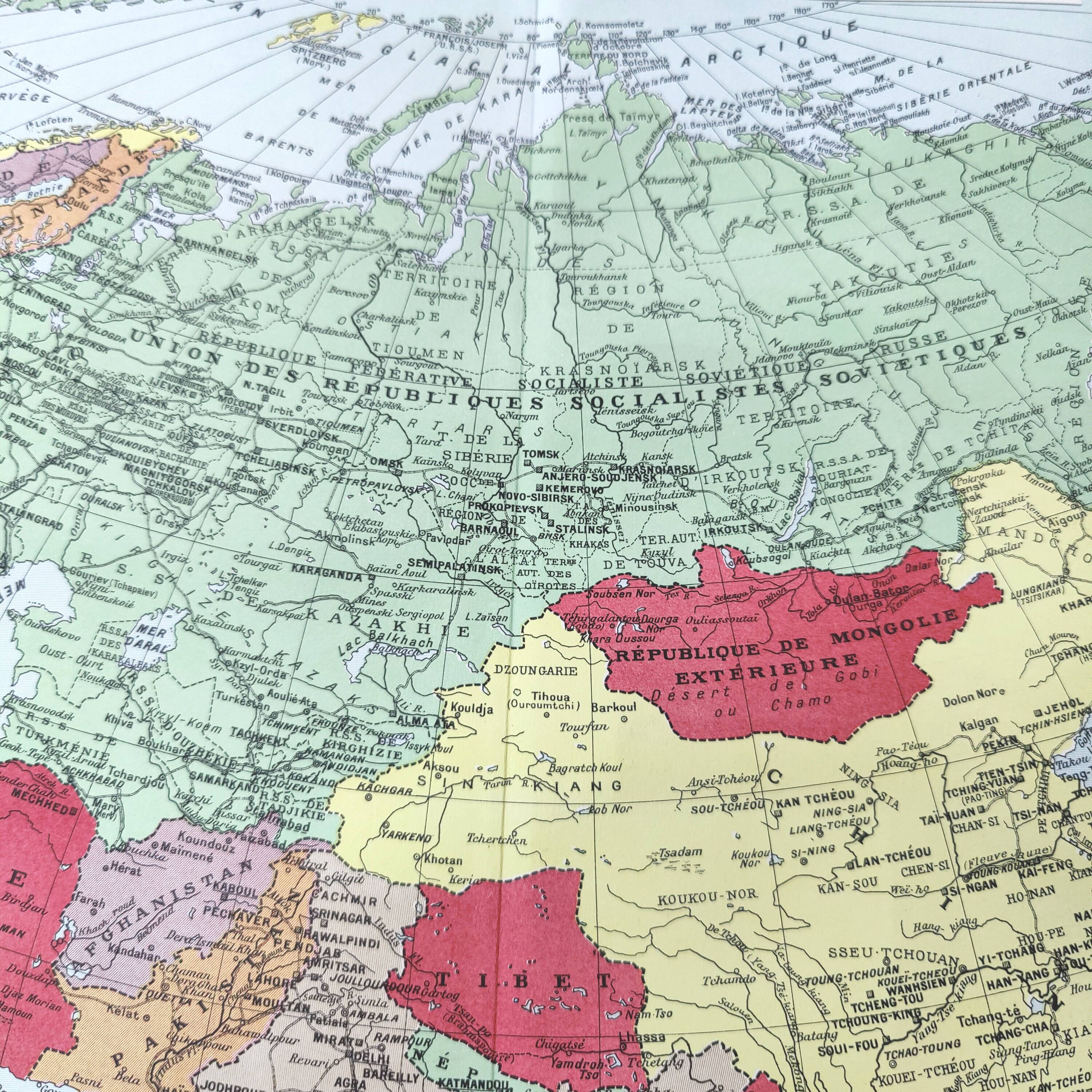 Vintage map Asia China Japan India USSR 43x43cm from 1950