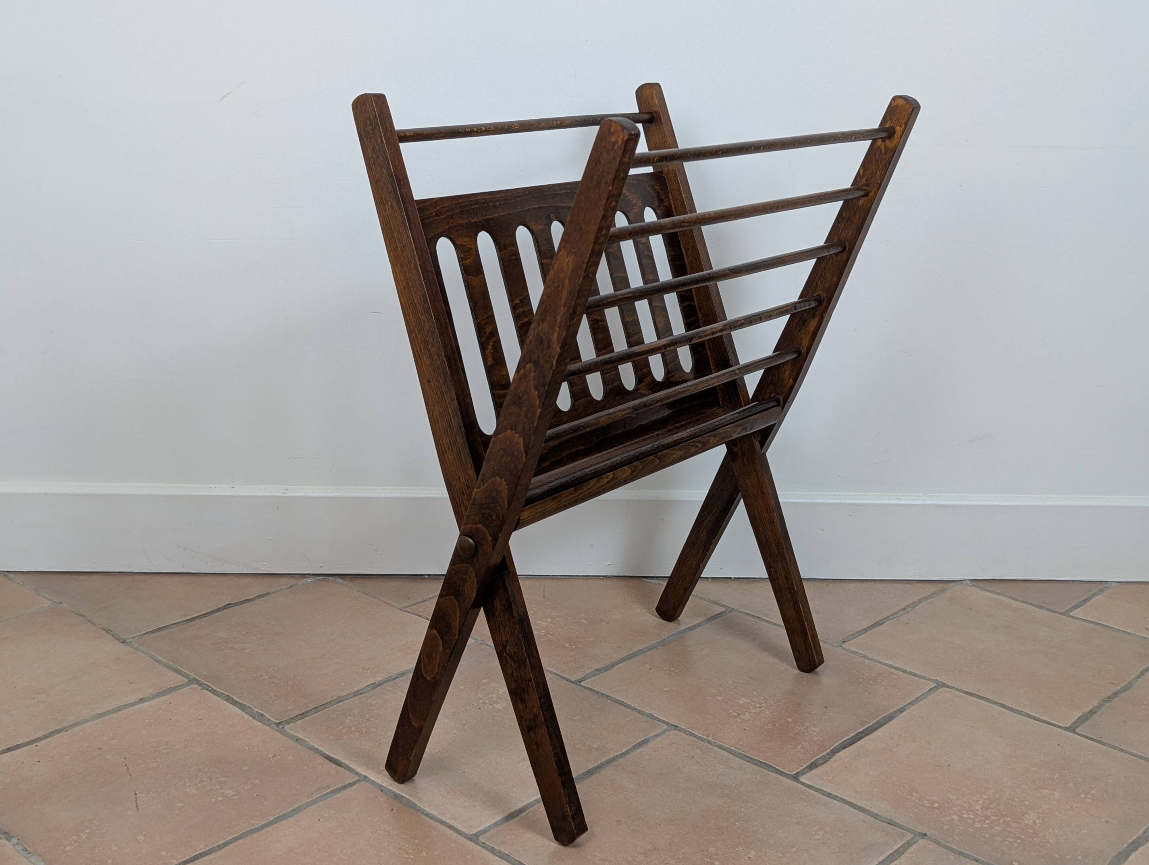 Braakman magazine rack