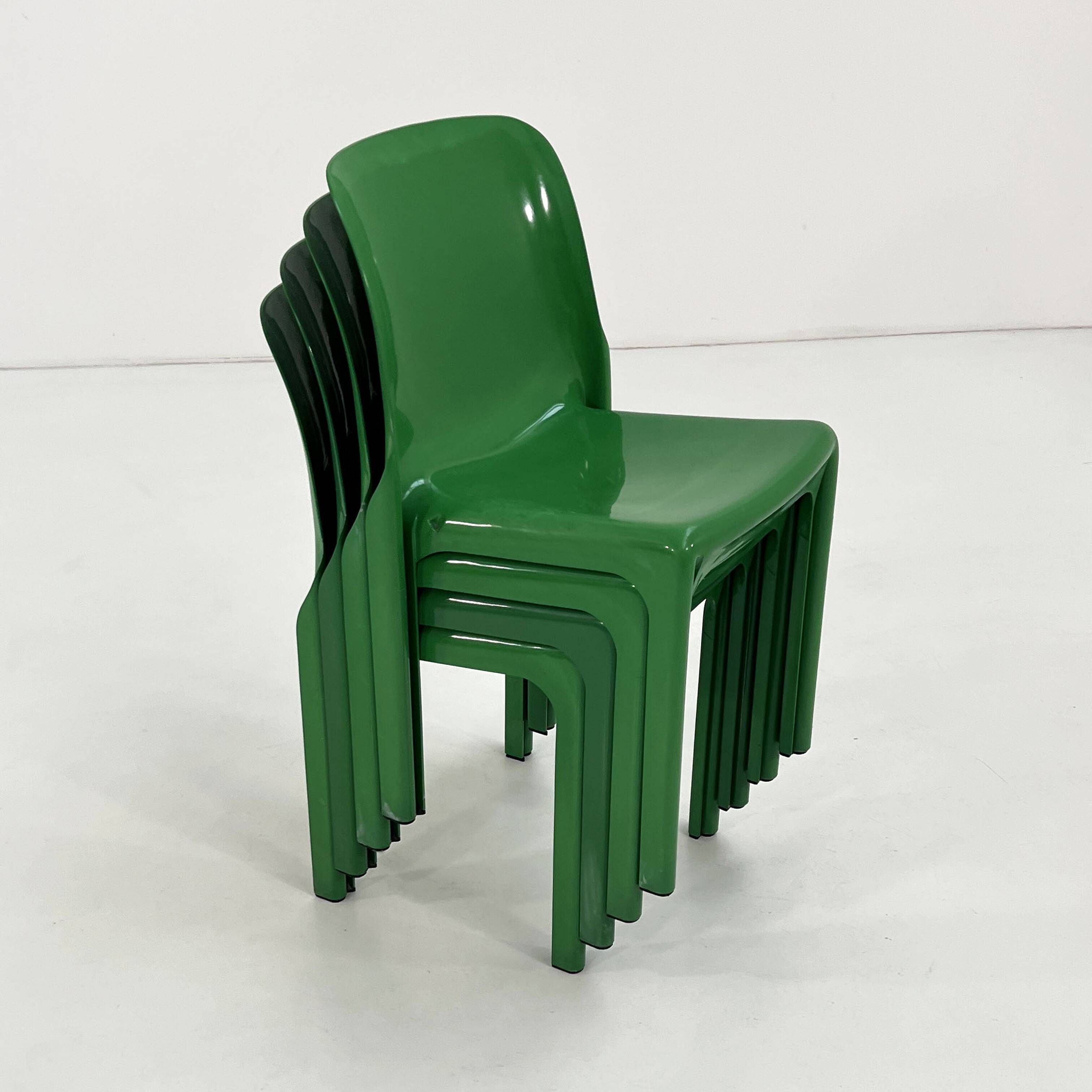 Lot de 4 chaises Selene vertes par Vico Magistretti pour Artemide, 1970