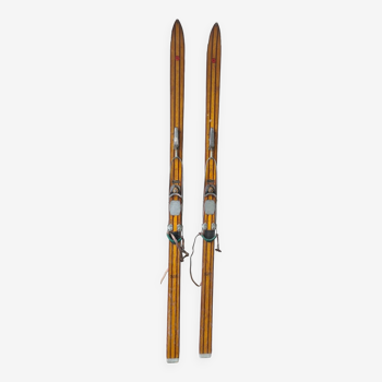 Pair of Rossignol Olympic 41 skis in vintage Hickory wood