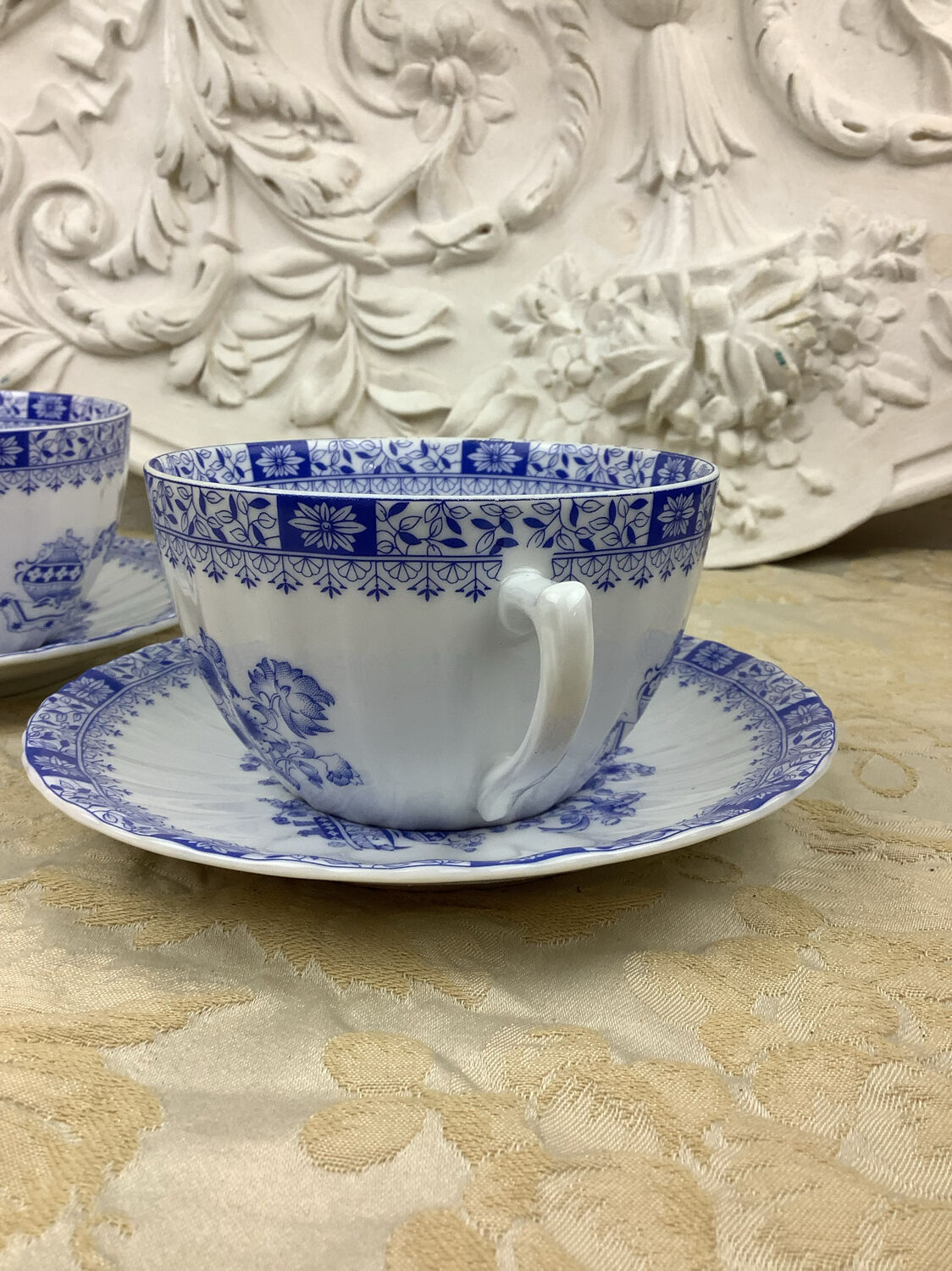 Tasses à thé anciennes