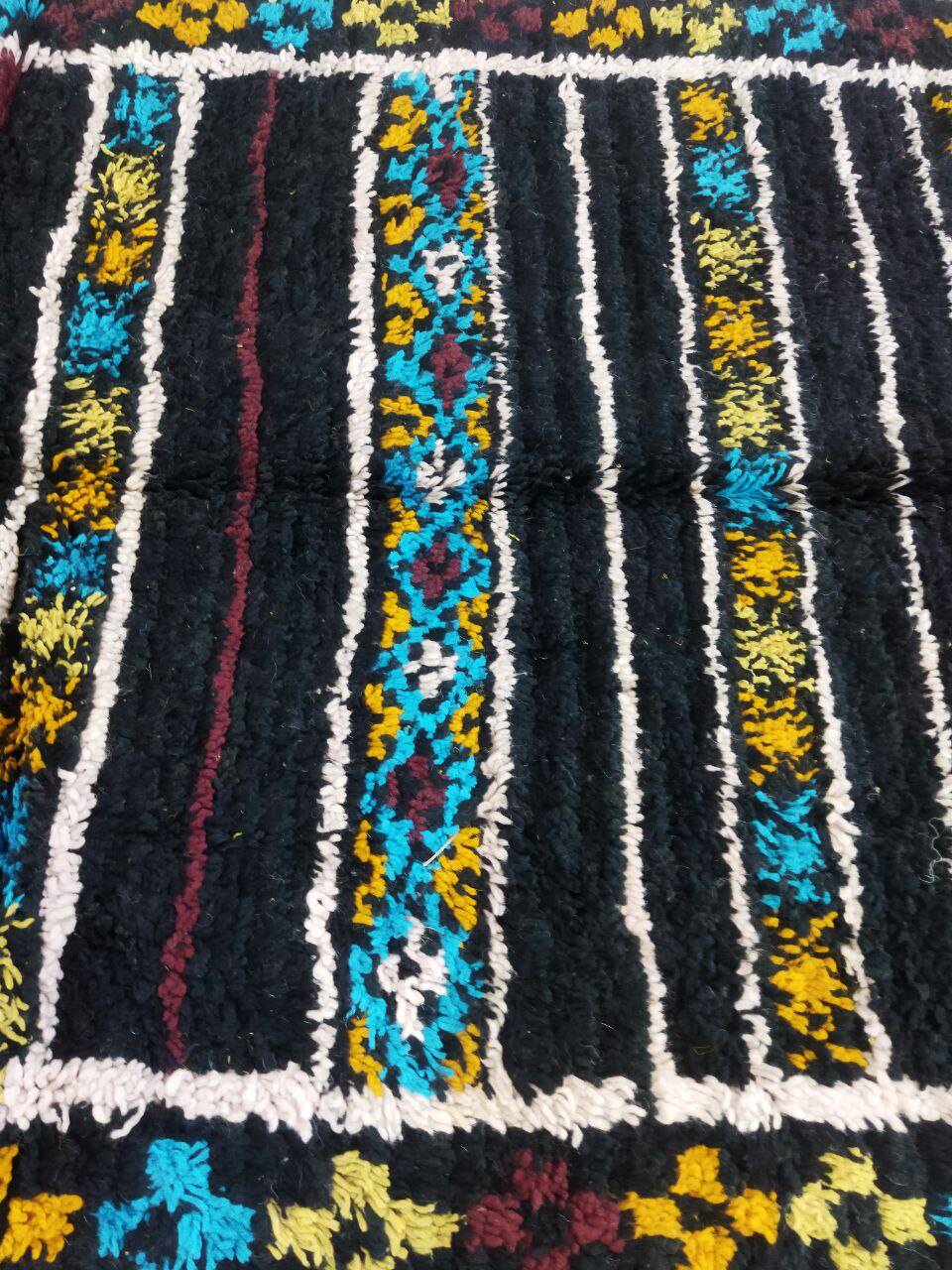 Handmade moroccan berber rug 345 x 110 cm