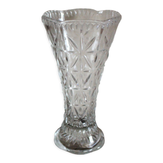 Transparent carved glass vase flowers