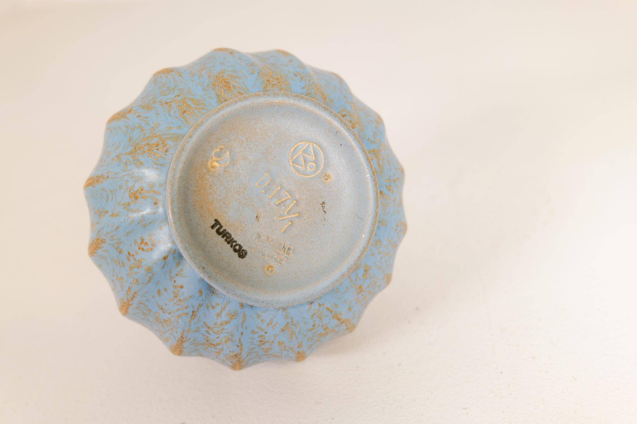 Paire de vases en céramique "Turkos" de style milieu du siècle, Ewald Dahlskog, Bo Fajans, Suède