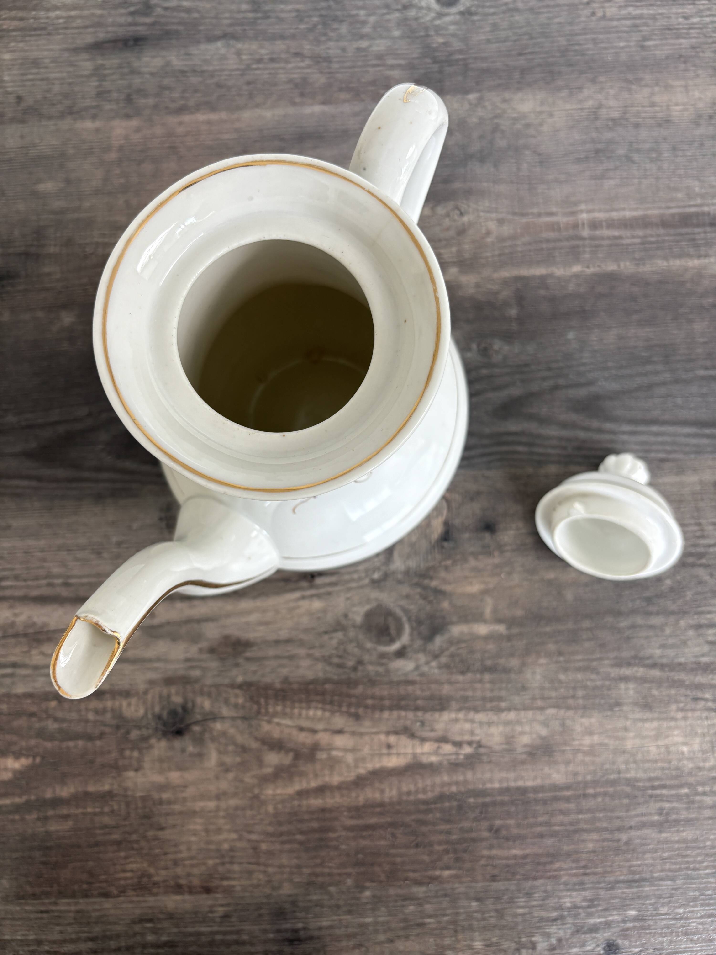 Porcelain Coffee Pot Decorated with Currants - Vintage 1900