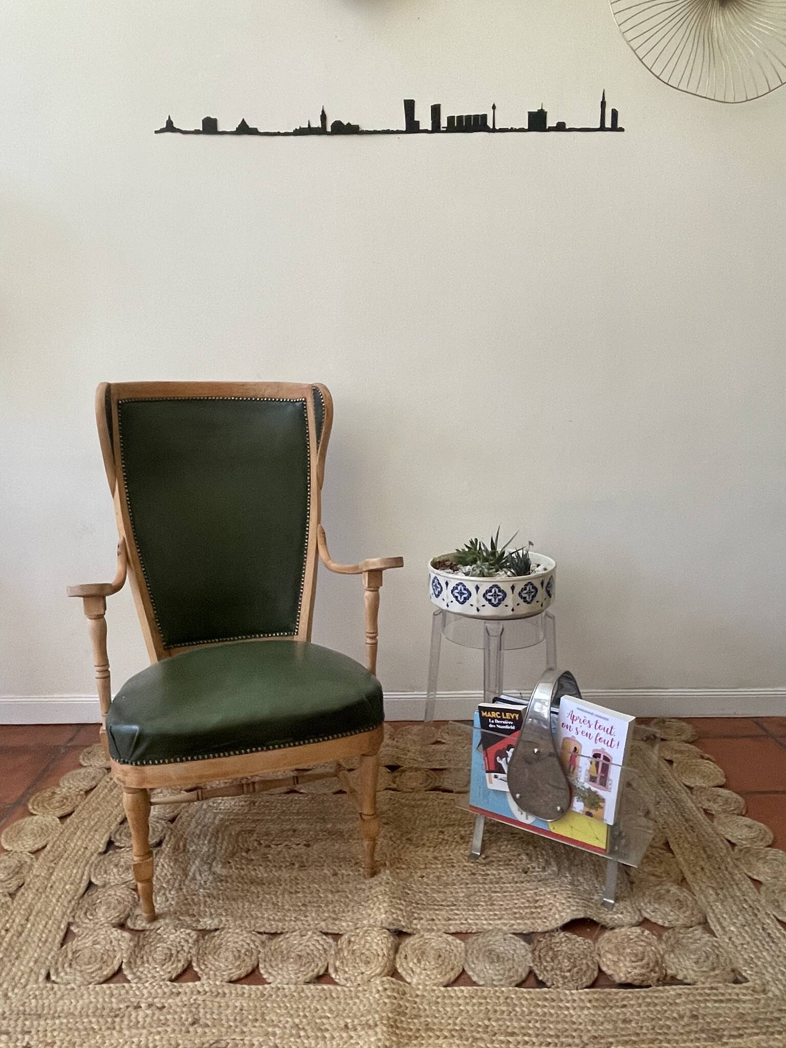 Fauteuil anglais cuir vert bouteille