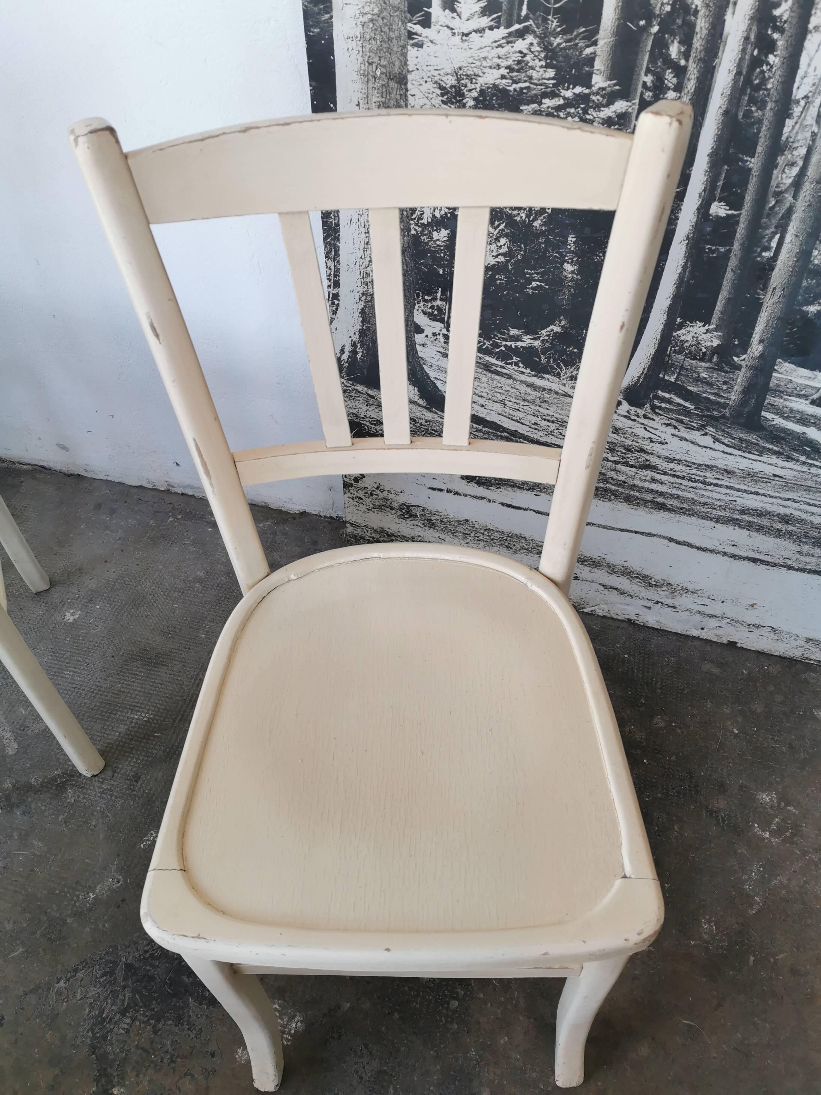 Set de 6 chaises bistrot vintages blanches