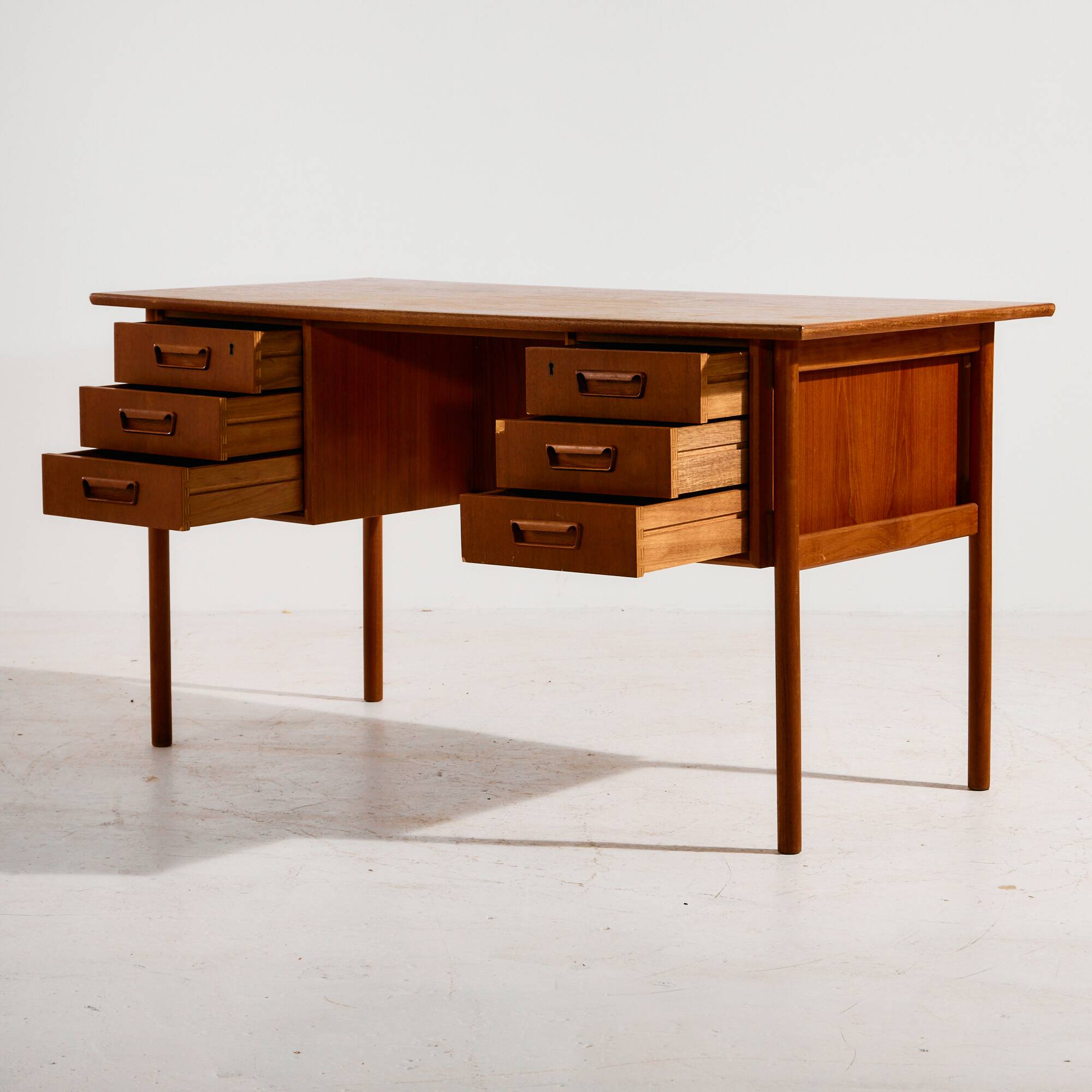 Teak desk
