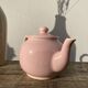 Théière anglaise en céramique rose vintage