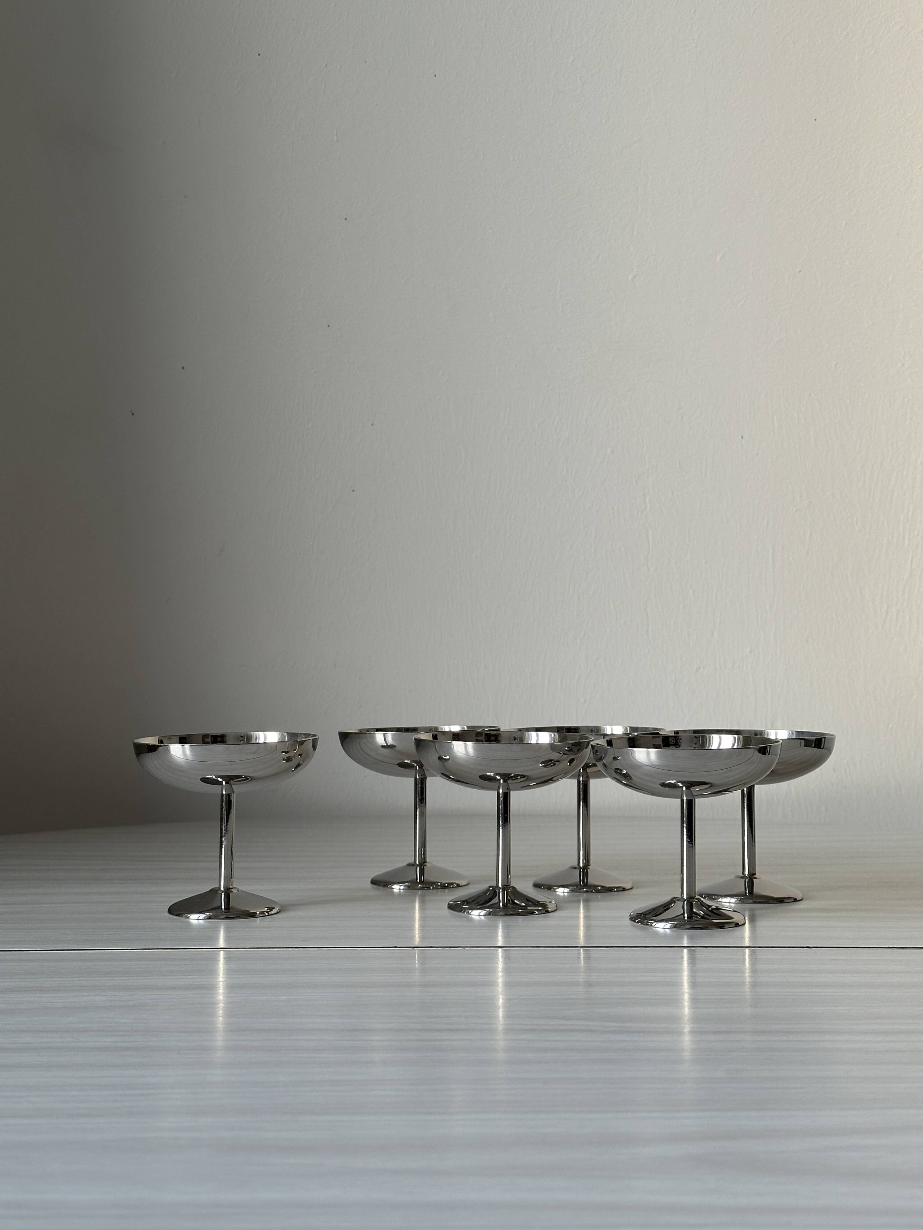 Stainless steel cups