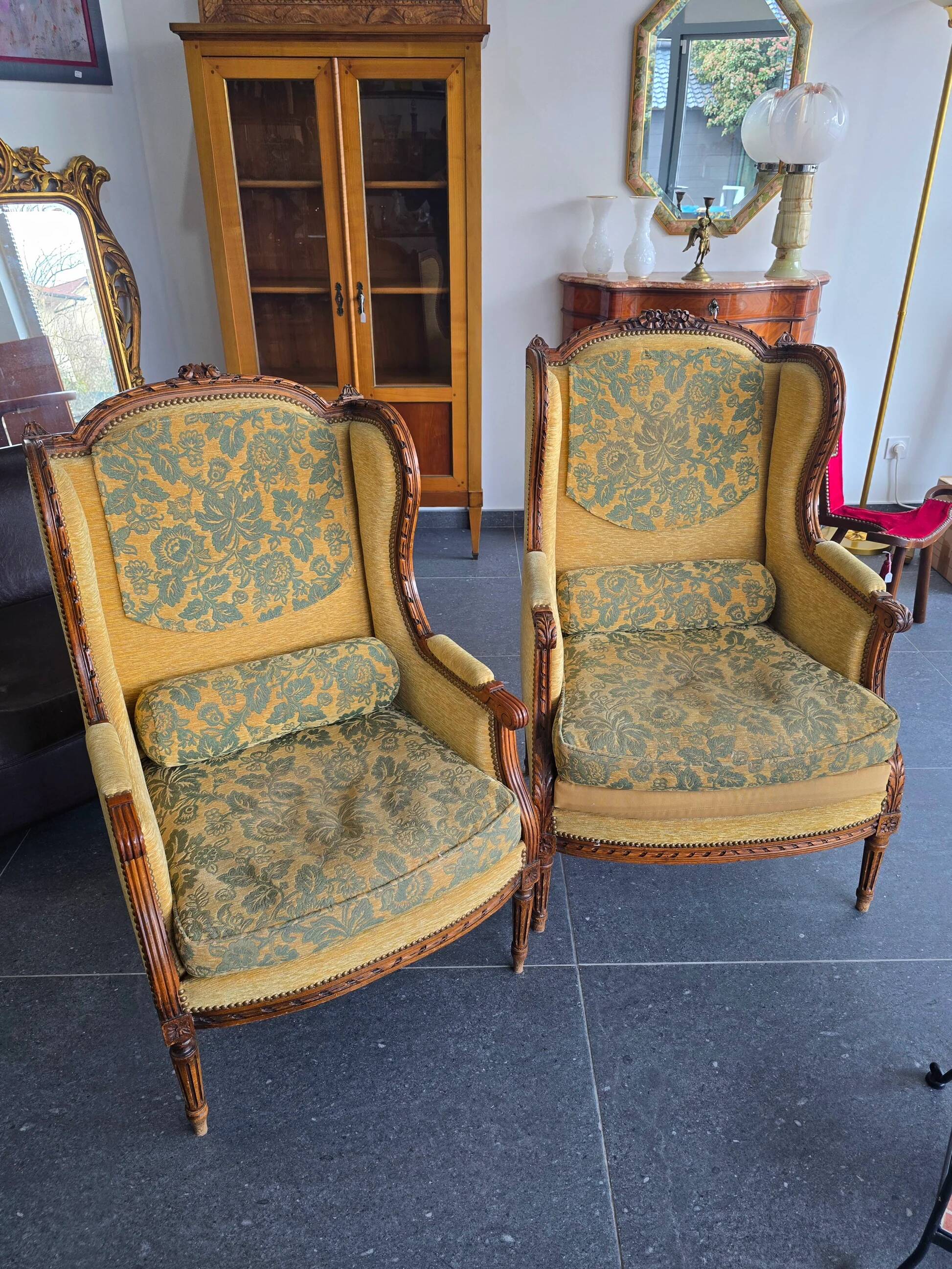Louis XVI bergère armchairs, late 19th - early 20th century