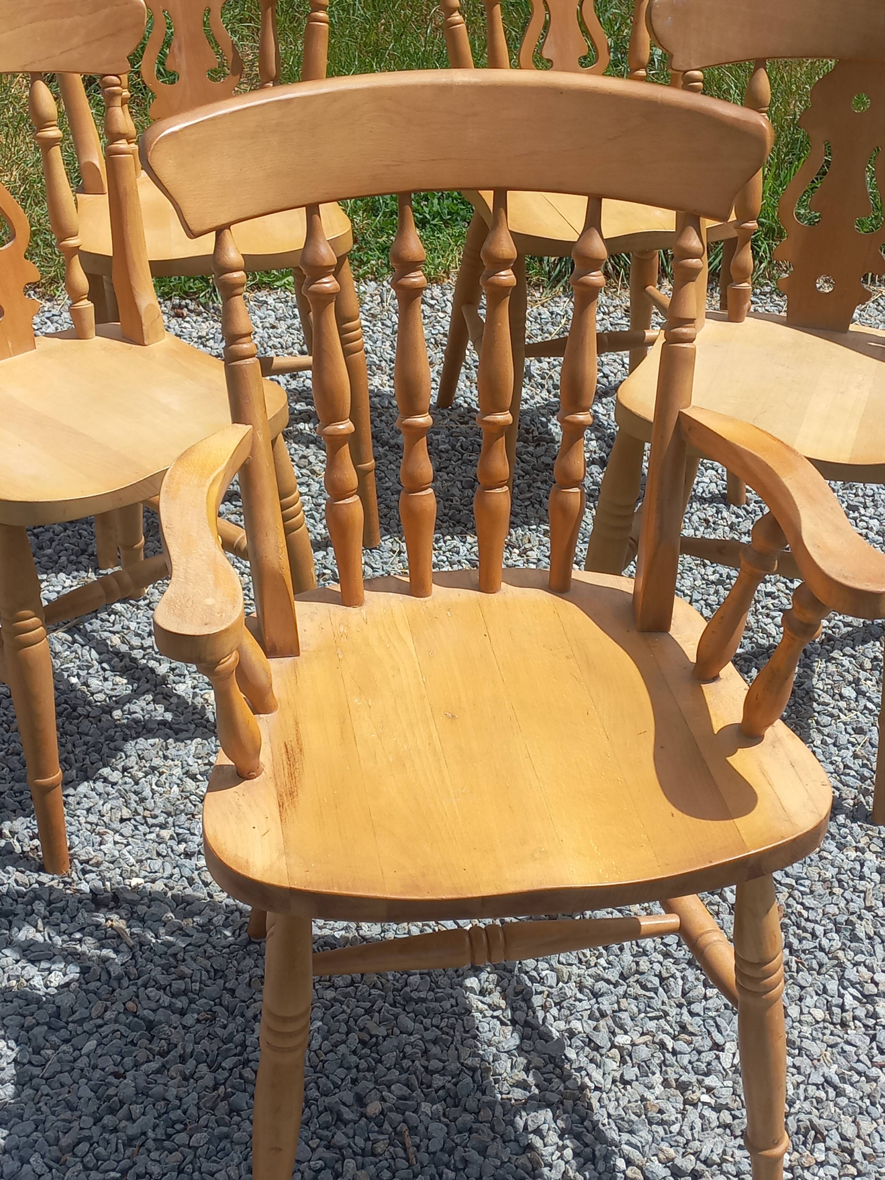 Set of 4 chairs and 1 armchair in mountain style.