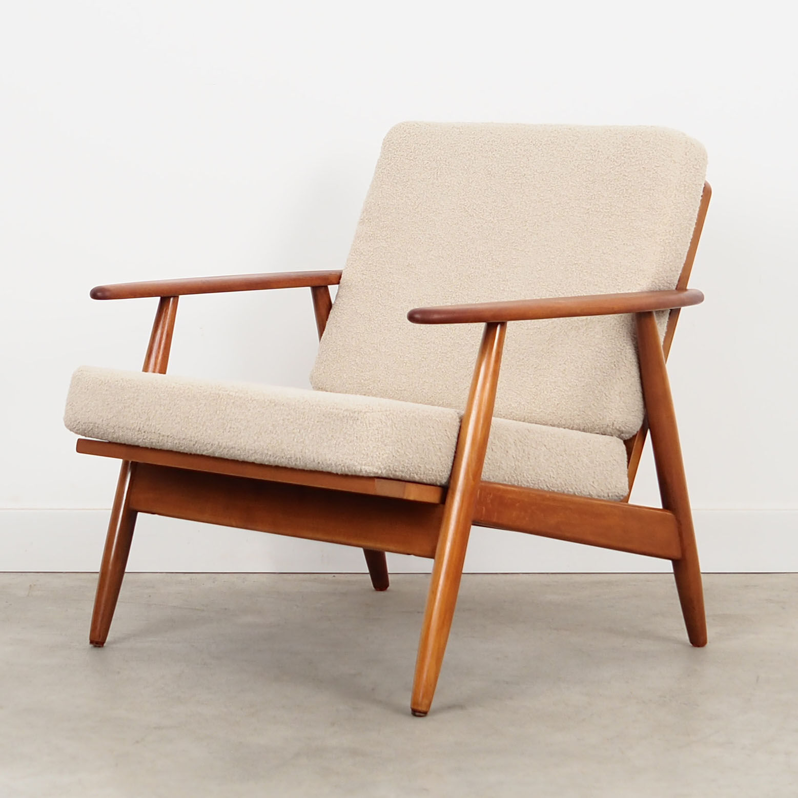 Beech armchair, Danish design, 1970s, production: Denmark