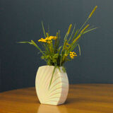 Geometric vase pearl