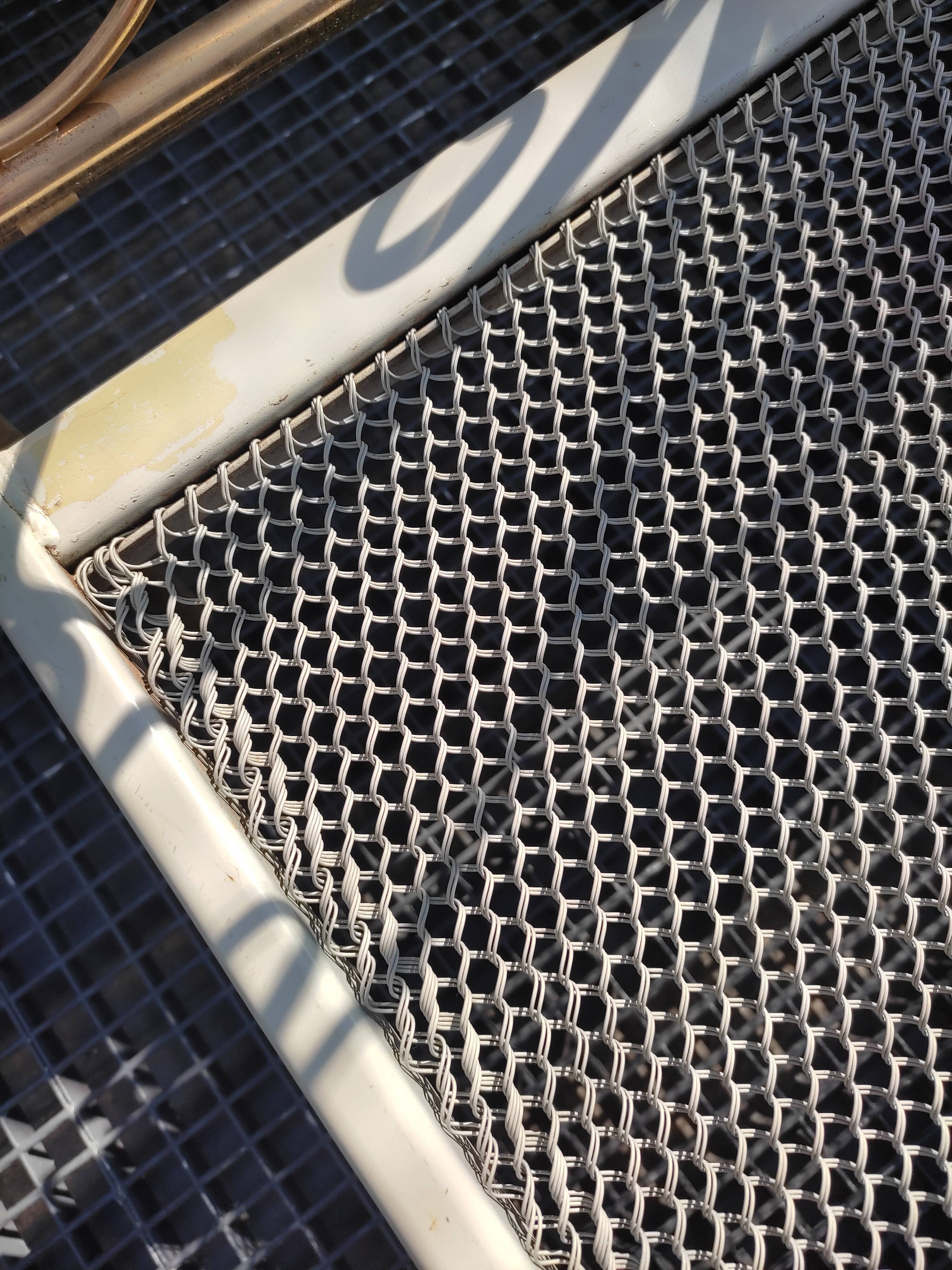 1-seater bed in gilded metal