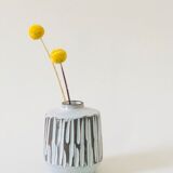 Ceramic vase by Nel Goedhart H9.5cm