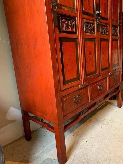 Chinese cabinet
