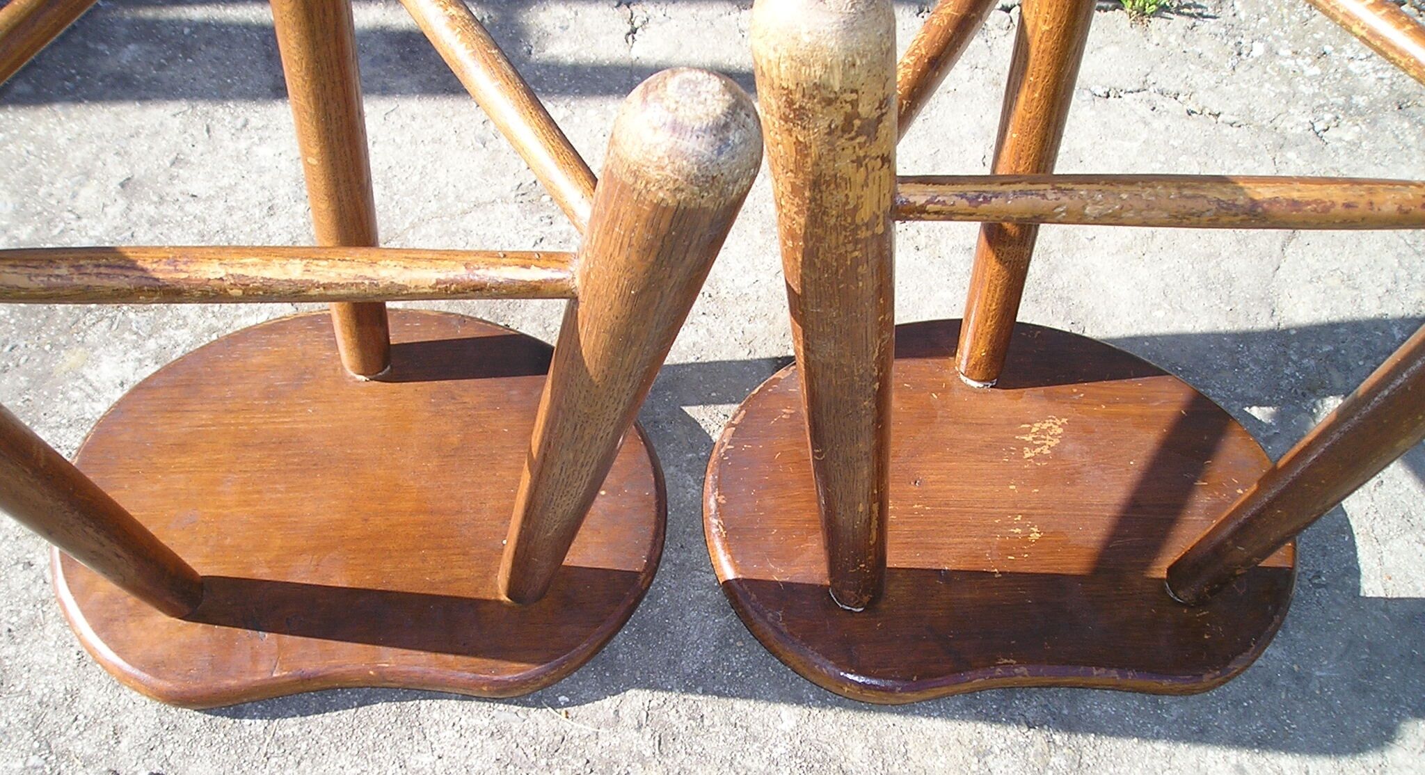 Pair of 70s wooden tripod stools