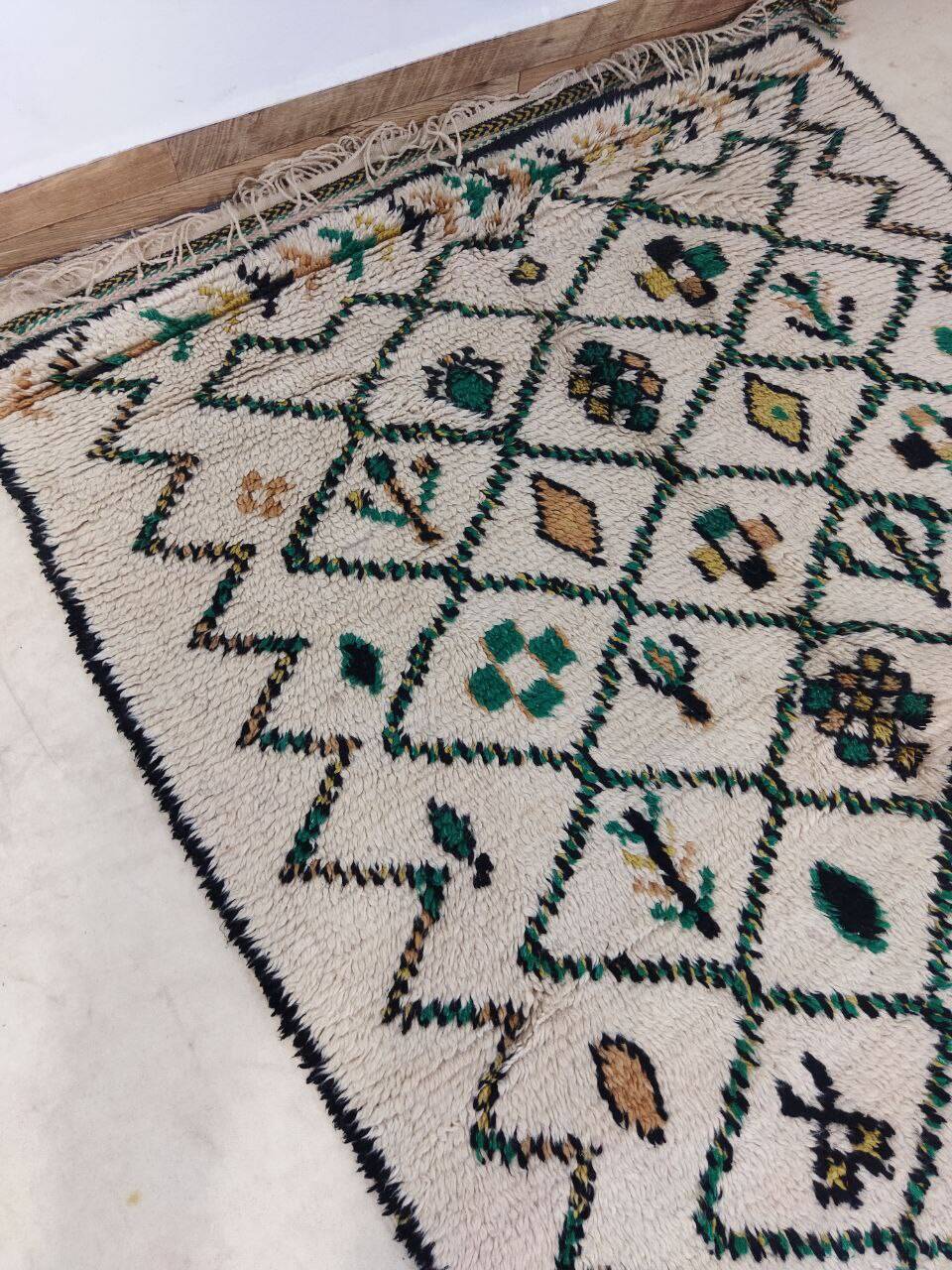 Handmade Moroccan Berber rug 376 X 133 CM