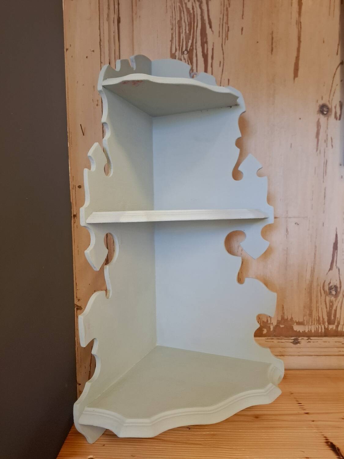 Shelf