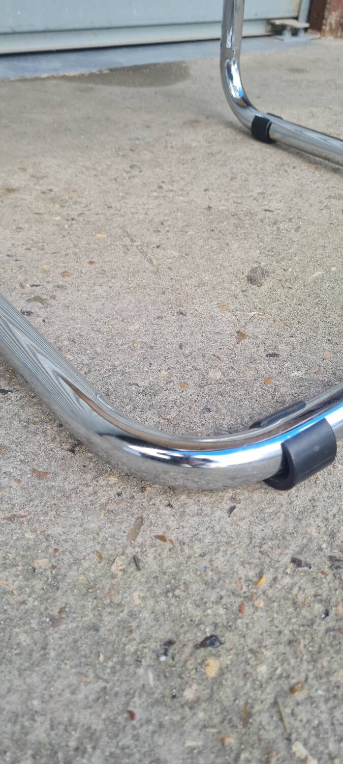 B32 chair by Marcel Breuer