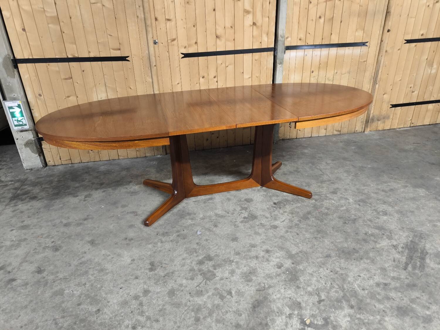 Vintage Baumann oval table
