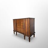 Italian art deco walnut chest of drawers, 1940s.