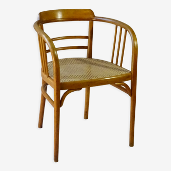 Fauteuil Thonet N°B93 canné à neuf, désign Siegel 1920