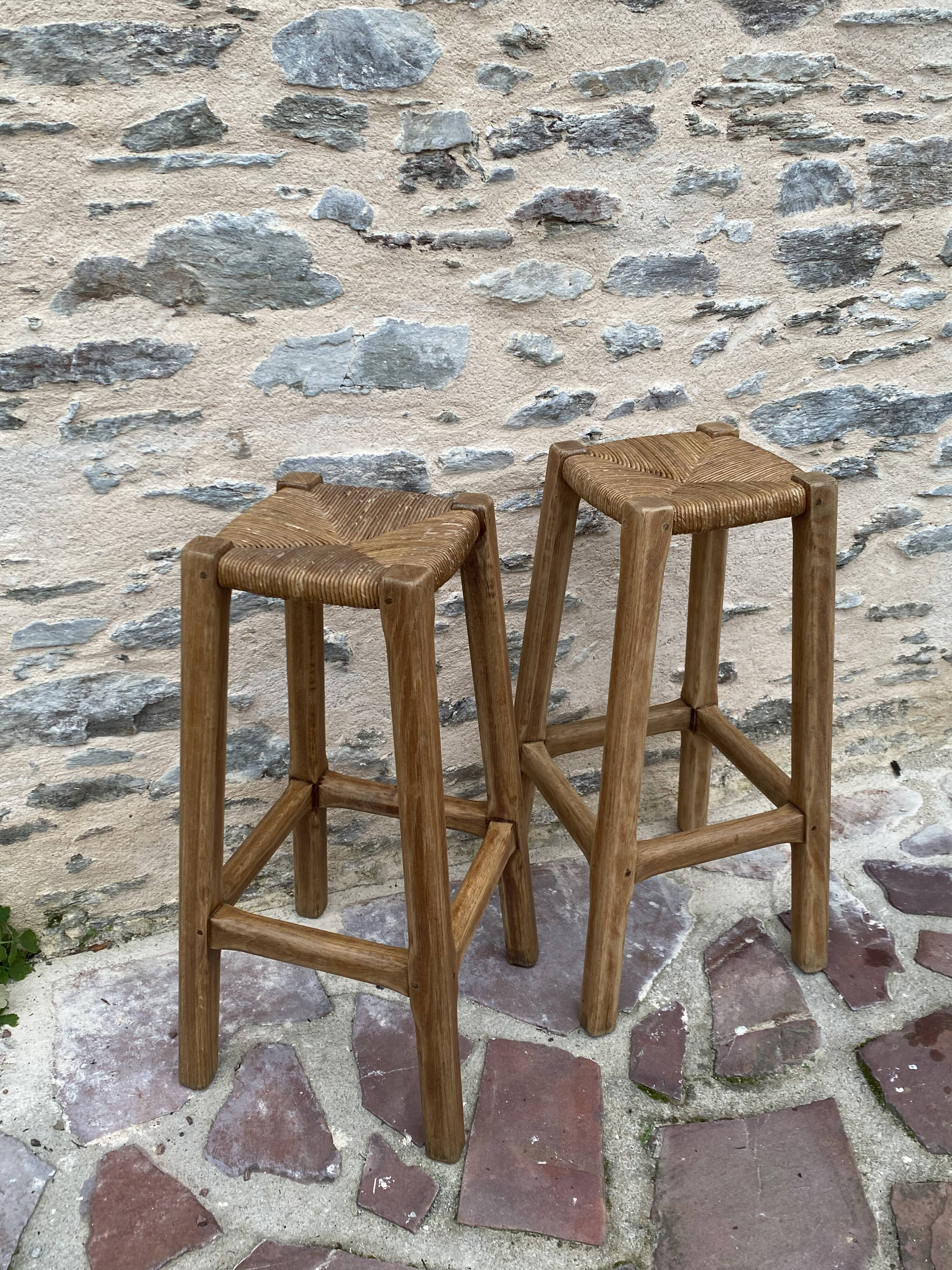 Straw oak stool (individually)