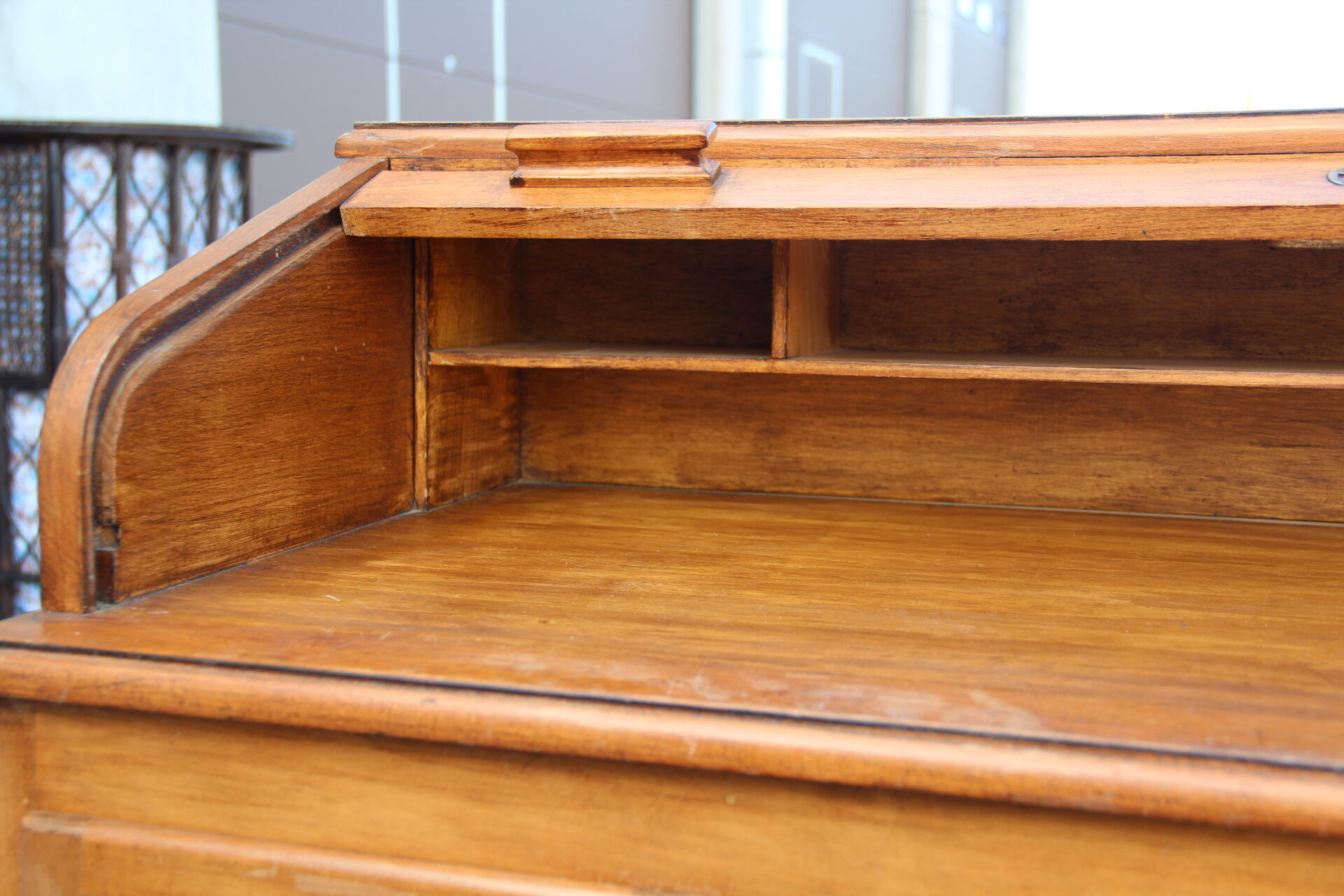 Small art-deco teacher's office